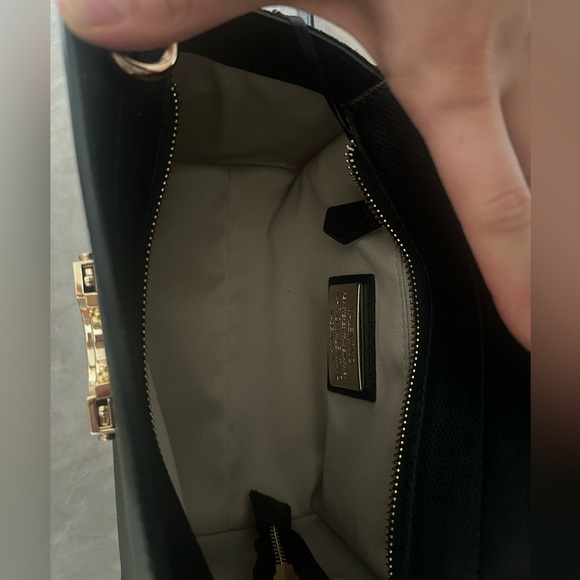 Brand New Valentino Handbag - Picture 5 of 8